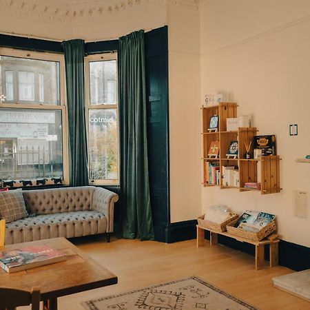 4 Friends House Otel Edinburgh Dış mekan fotoğraf