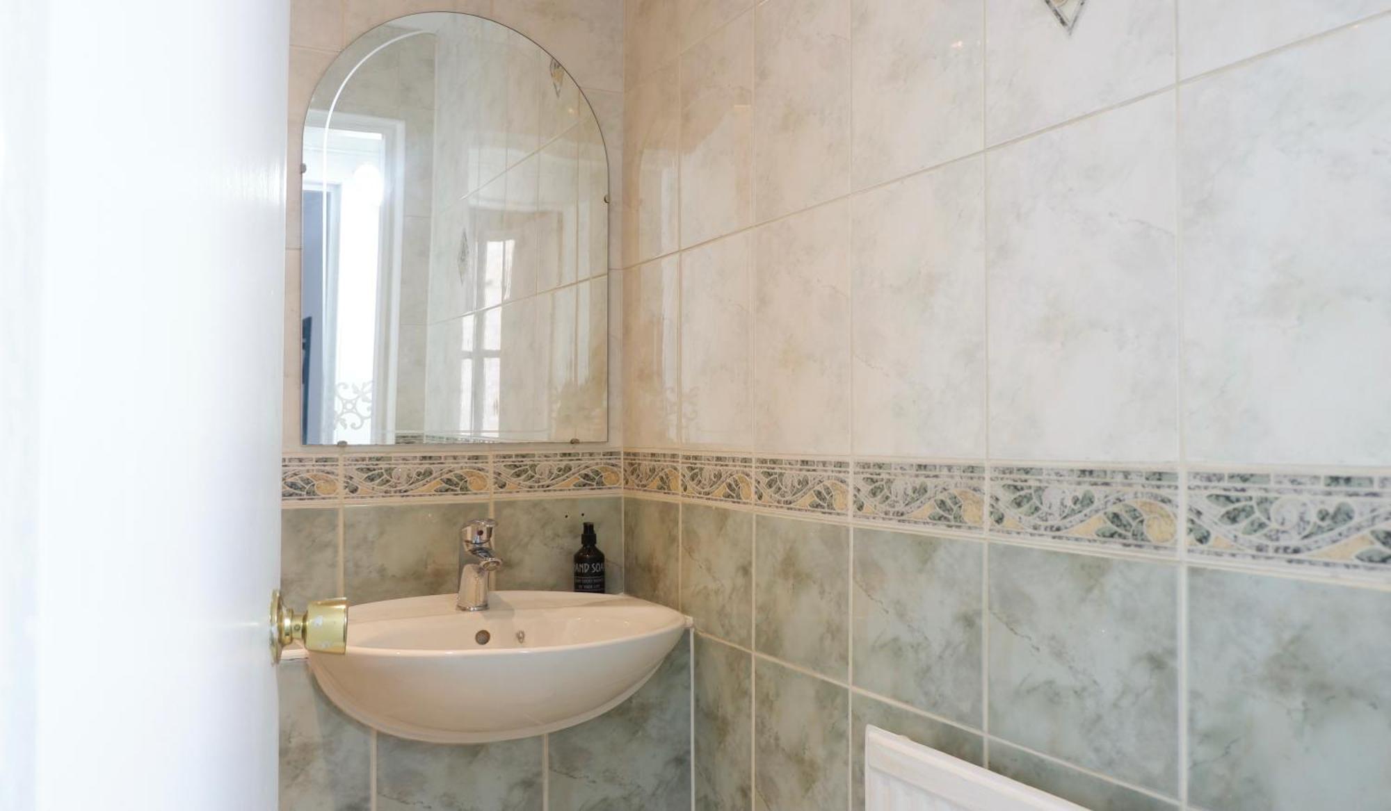 4 Friends House Otel Edinburgh Dış mekan fotoğraf