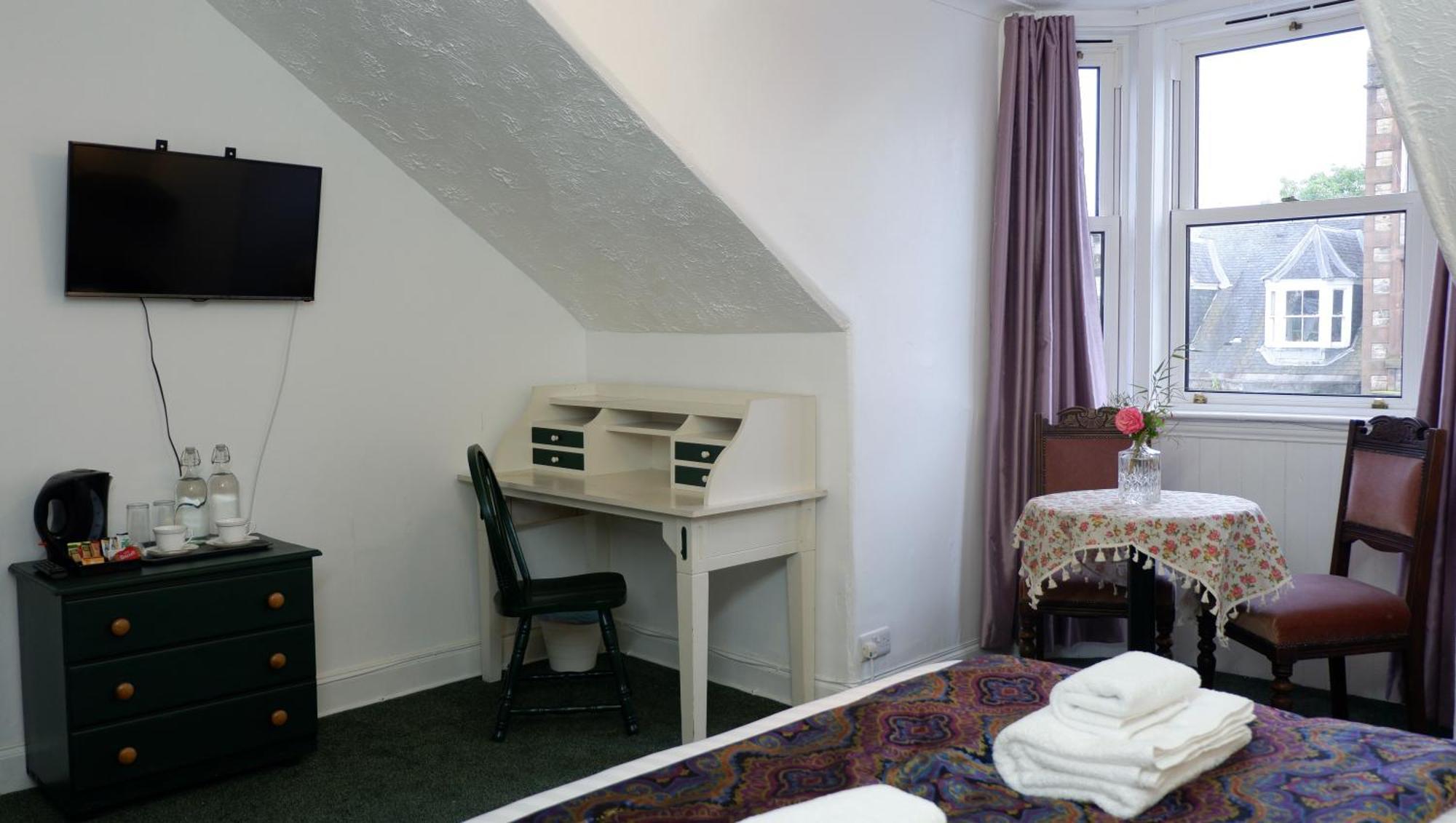 4 Friends House Otel Edinburgh Dış mekan fotoğraf
