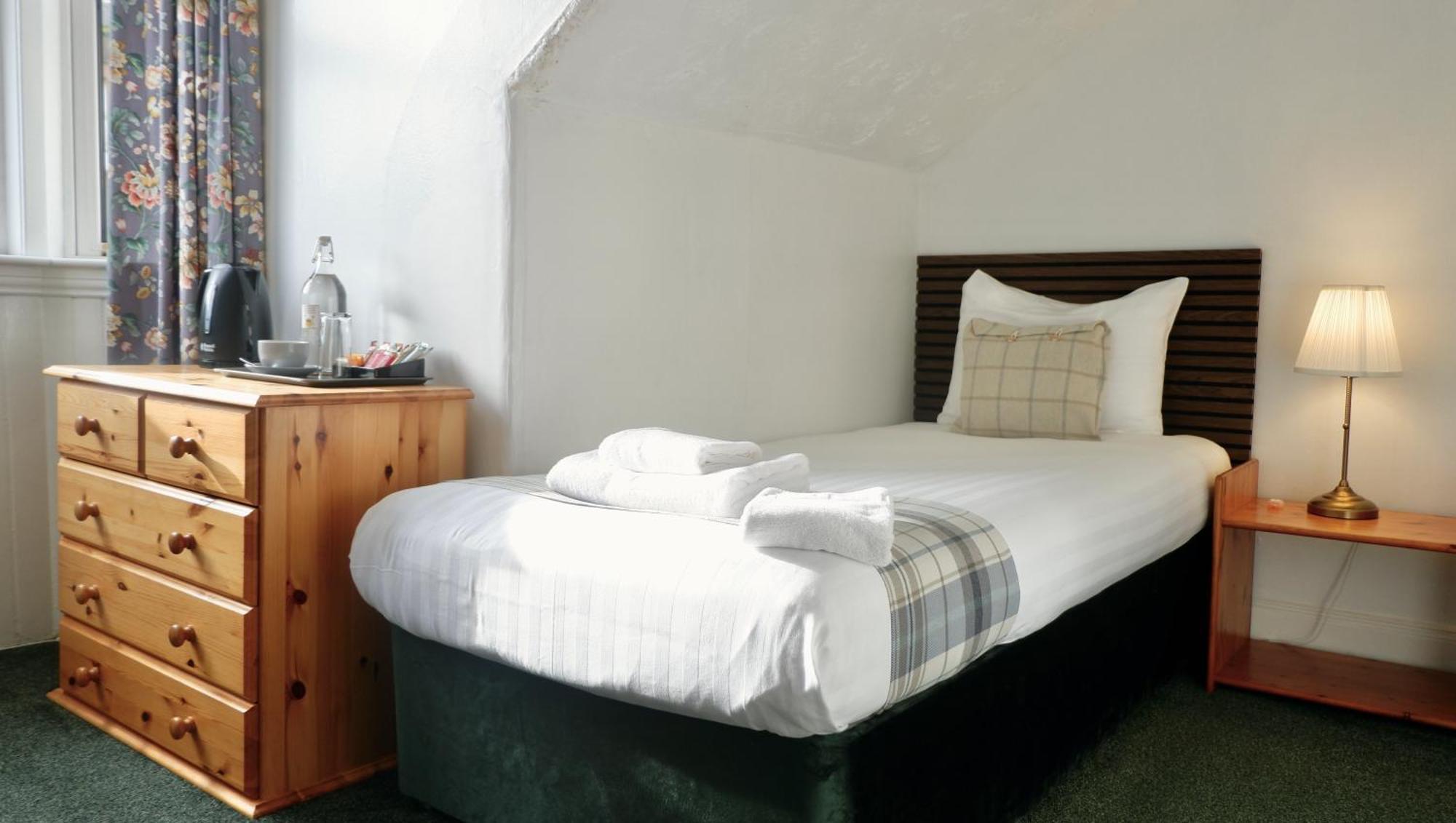 4 Friends House Otel Edinburgh Dış mekan fotoğraf