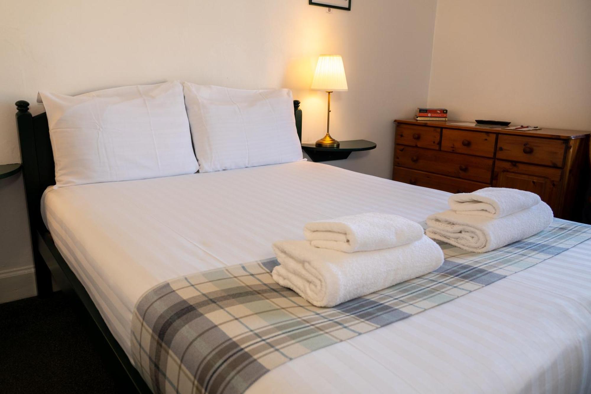 4 Friends House Otel Edinburgh Oda fotoğraf