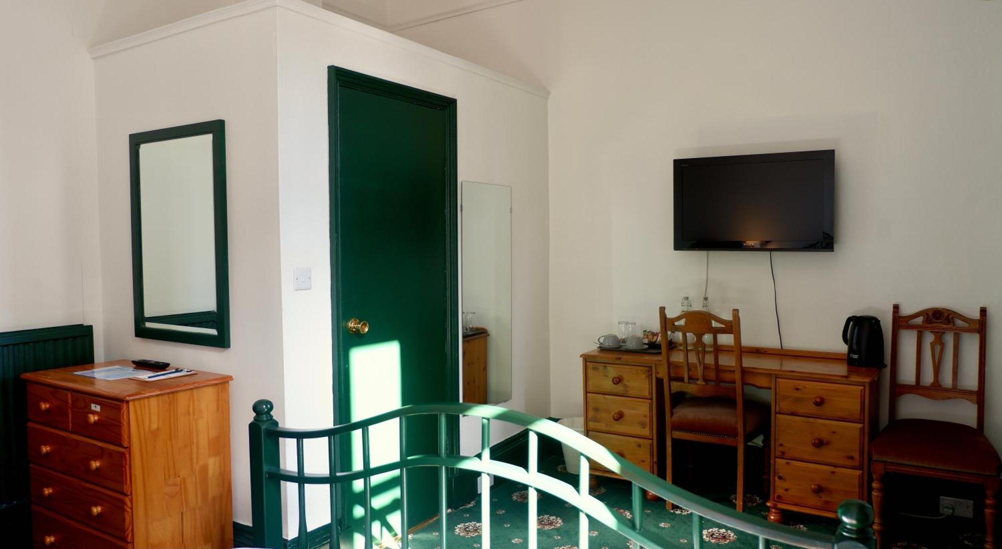 4 Friends House Otel Edinburgh Oda fotoğraf